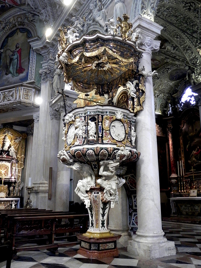 Kanzel aus der Werkstatt des Bartolomeo Manni in der Kirche San Martino
in Alzano Lombardo bei Bergamo (I)
