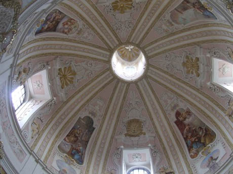 Kuppel der Wallfahrtskirche Freystadt,
