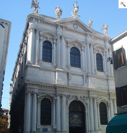 Scuola Grande di San Teodoro nel centro di Venezia, costruita da Tommaso Contin